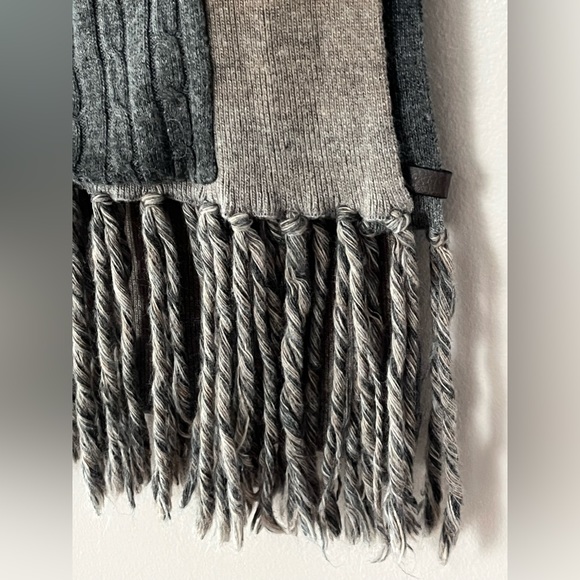 Women’s RUDSAK Fringe Pocket Scarves 🧣 - Picture 4 of 11